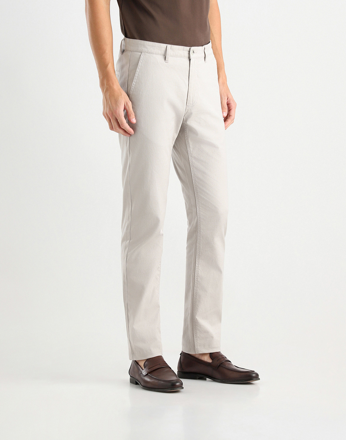 Image of VAN HEUSEN SPORT Men Slim Fit Cream Cotton Blend Trousers