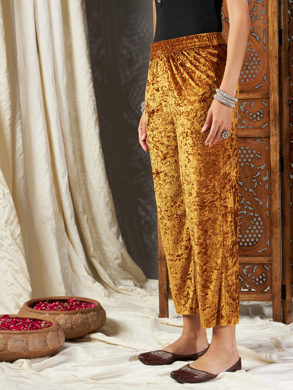 Image of Shae by SASSAFRAS Regular Fit Women Yellow Trousers