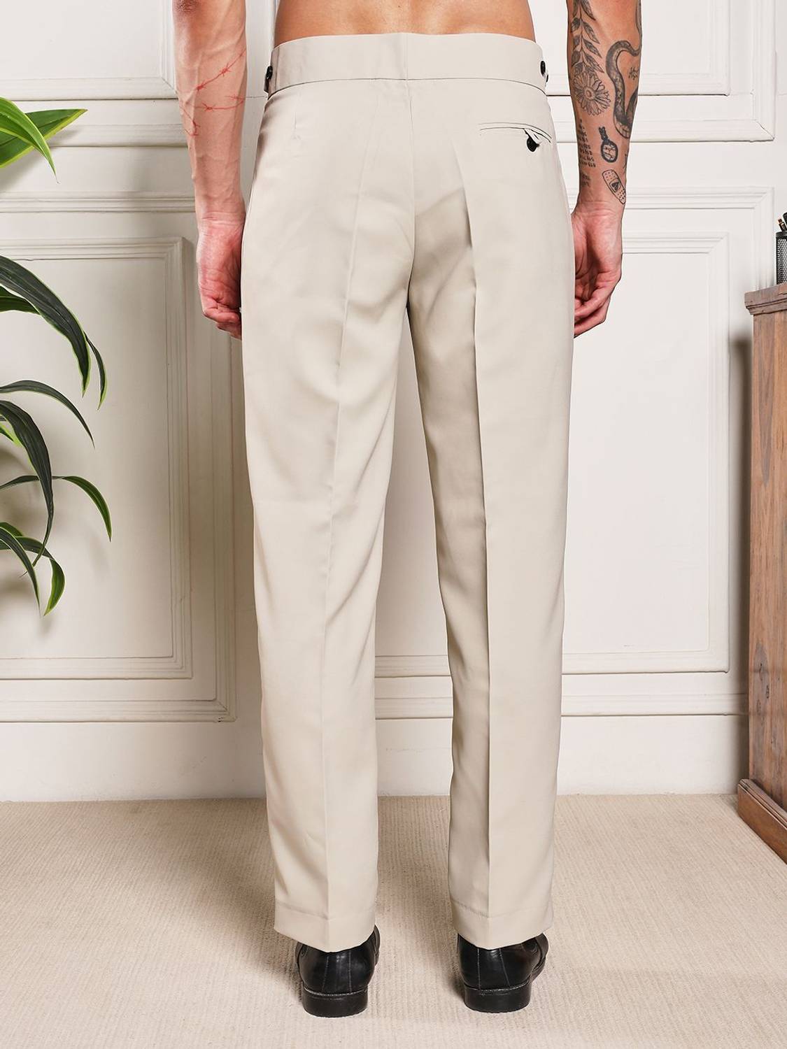 VASTRANU Loose Fit Men Beige Trousers - Image 2