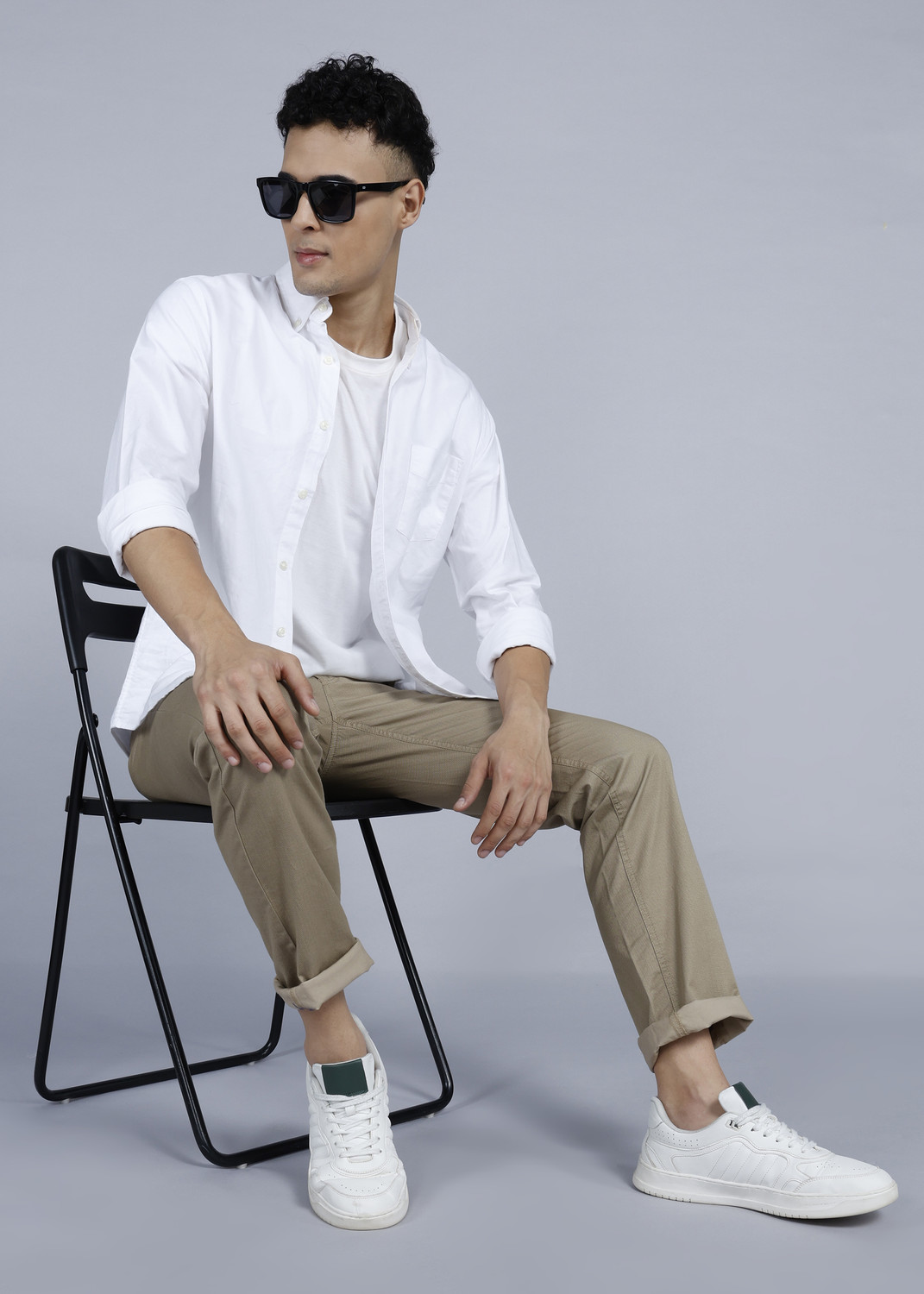 Image of VAN HEUSEN SPORT Regular Fit Men Khaki Trousers