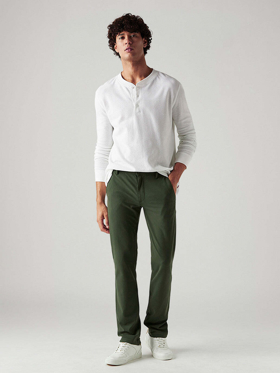 Image of LEVI'S Slim Fit Men Dark Green Trousers