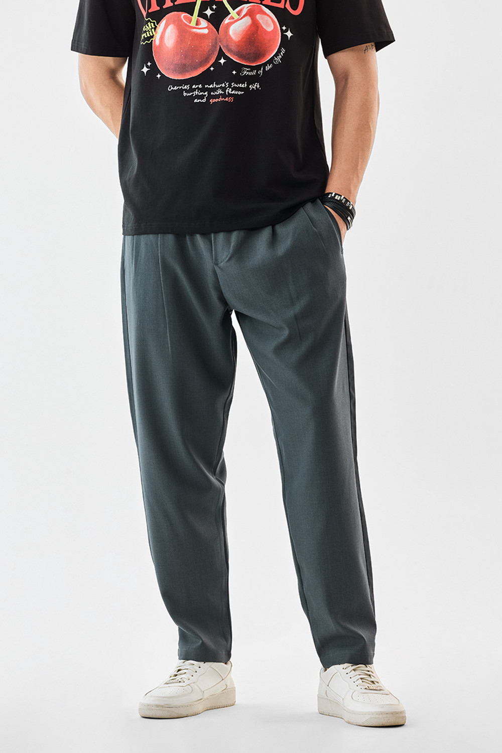 Image of Snitch Relaxed Men Grey Trousers