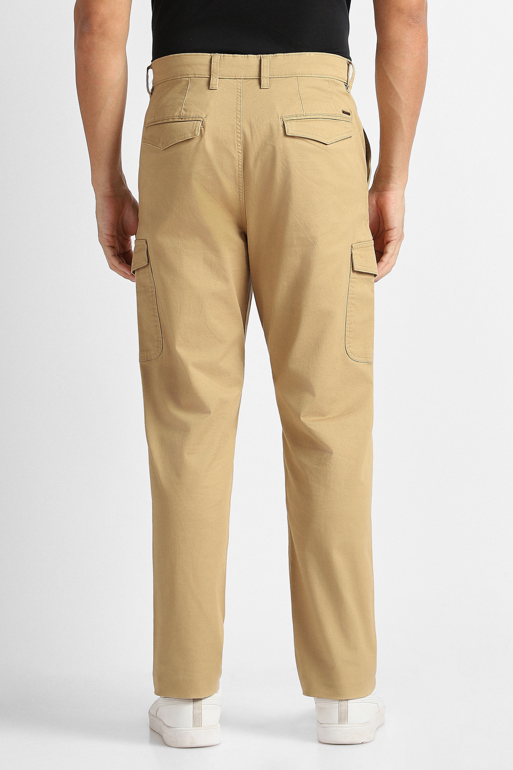 Image of VAN HEUSEN SPORT Men Comfort Fit Khaki Cotton Blend Trousers