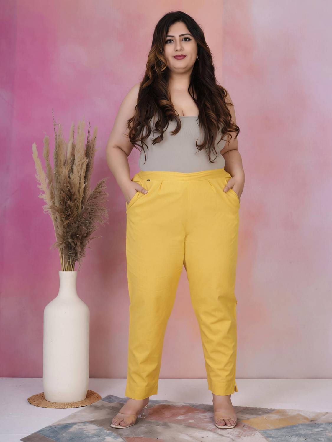 Anmi Regular Fit Women Yellow Trousers