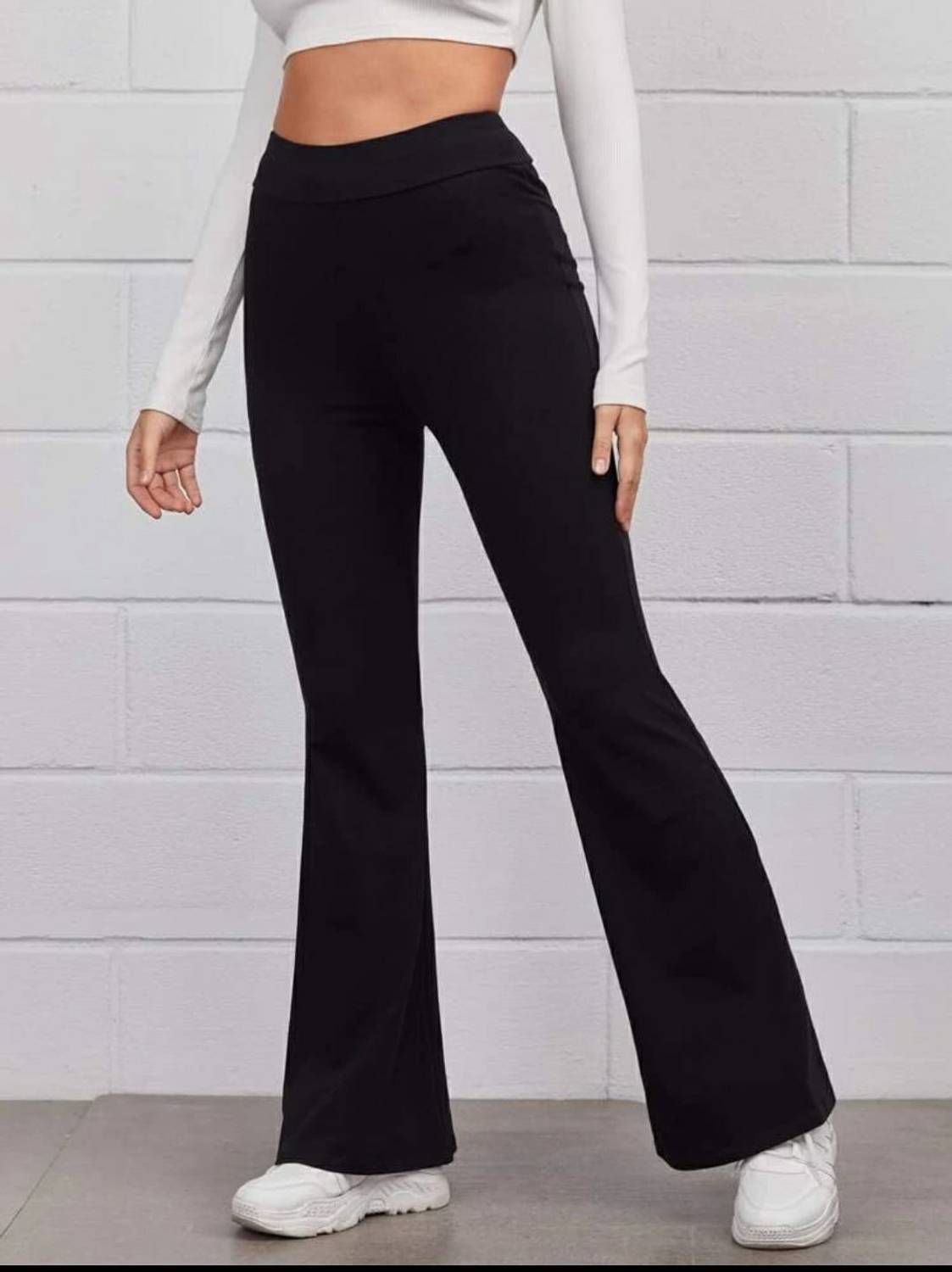 Broadstar Relaxed Women Black Trousers