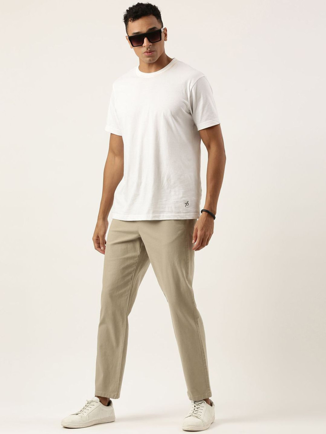 Image of Roadster Regular Fit Men Beige Trousers