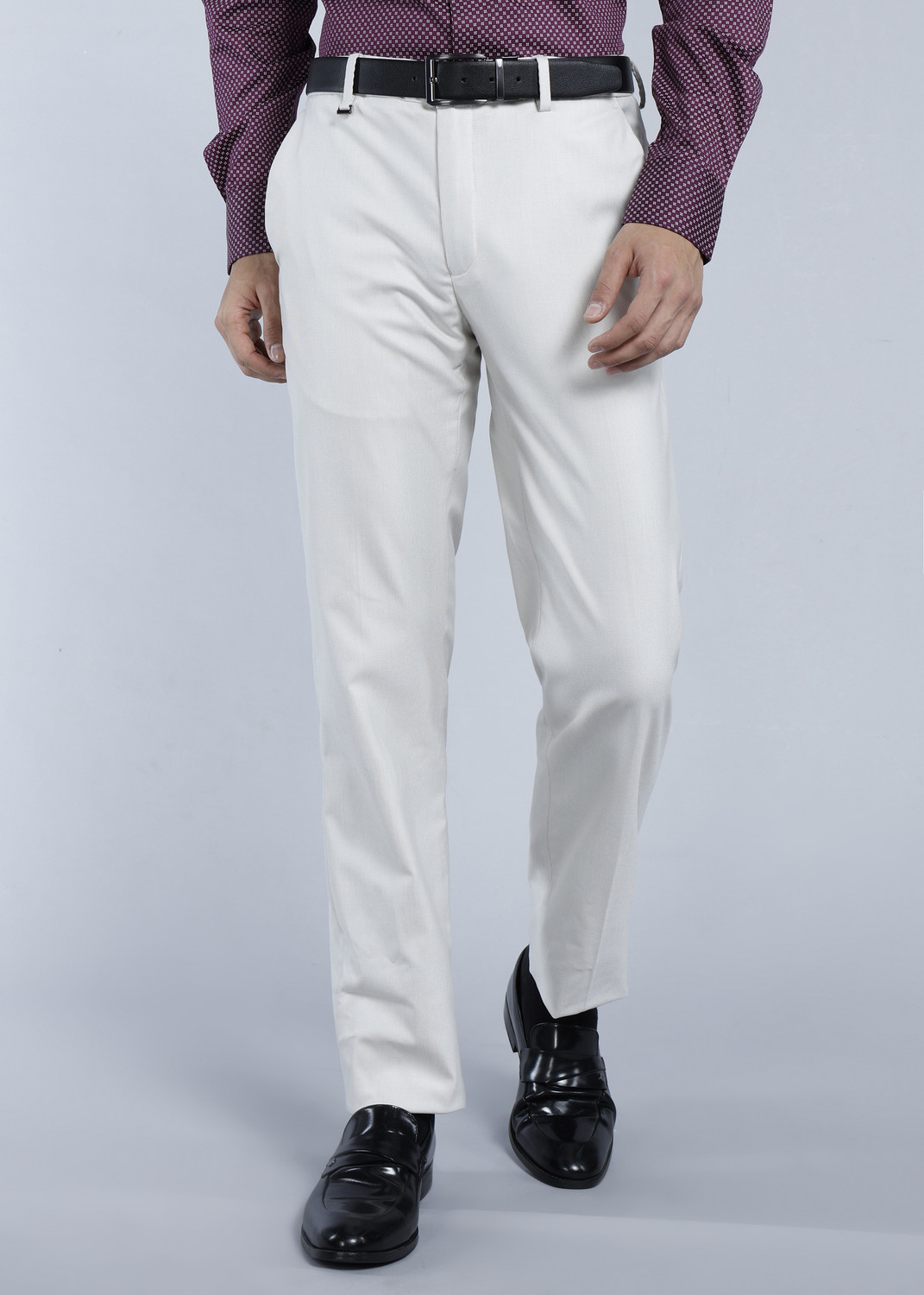 Image of VAN HEUSEN Men Slim Fit Cream Polyester Trousers