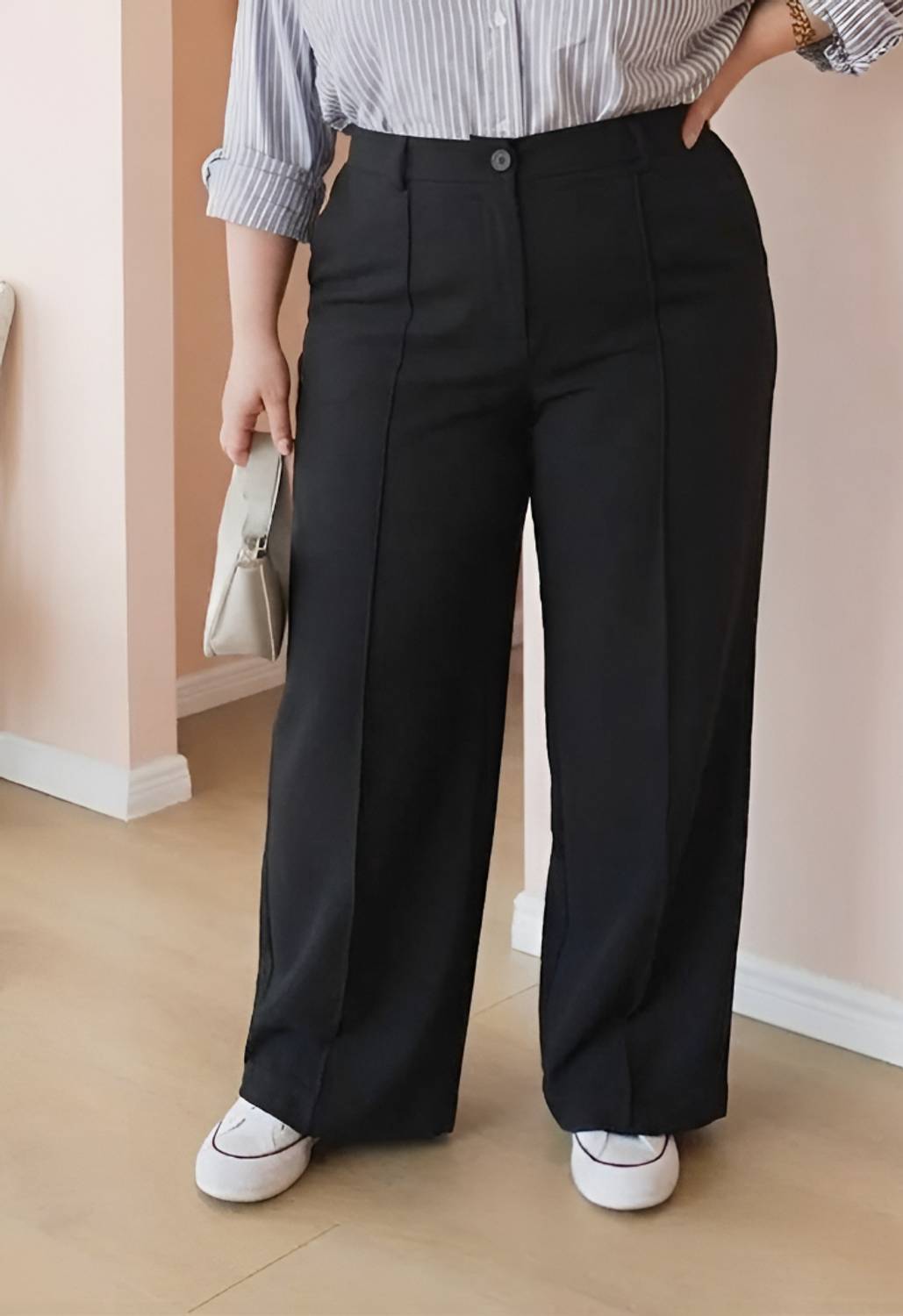 CADMON Regular Fit Women Black Trousers