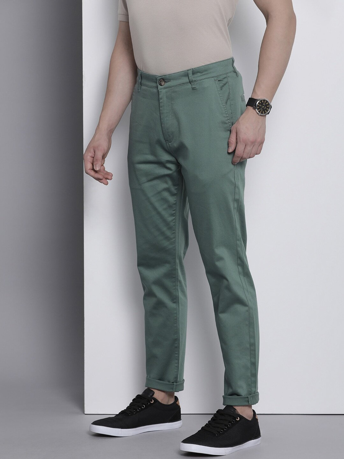 Image of The Indian Garage Co. Slim Fit Men Green Trousers