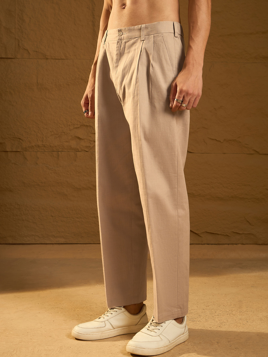 Image of DENNISON Loose Fit Men Beige Trousers