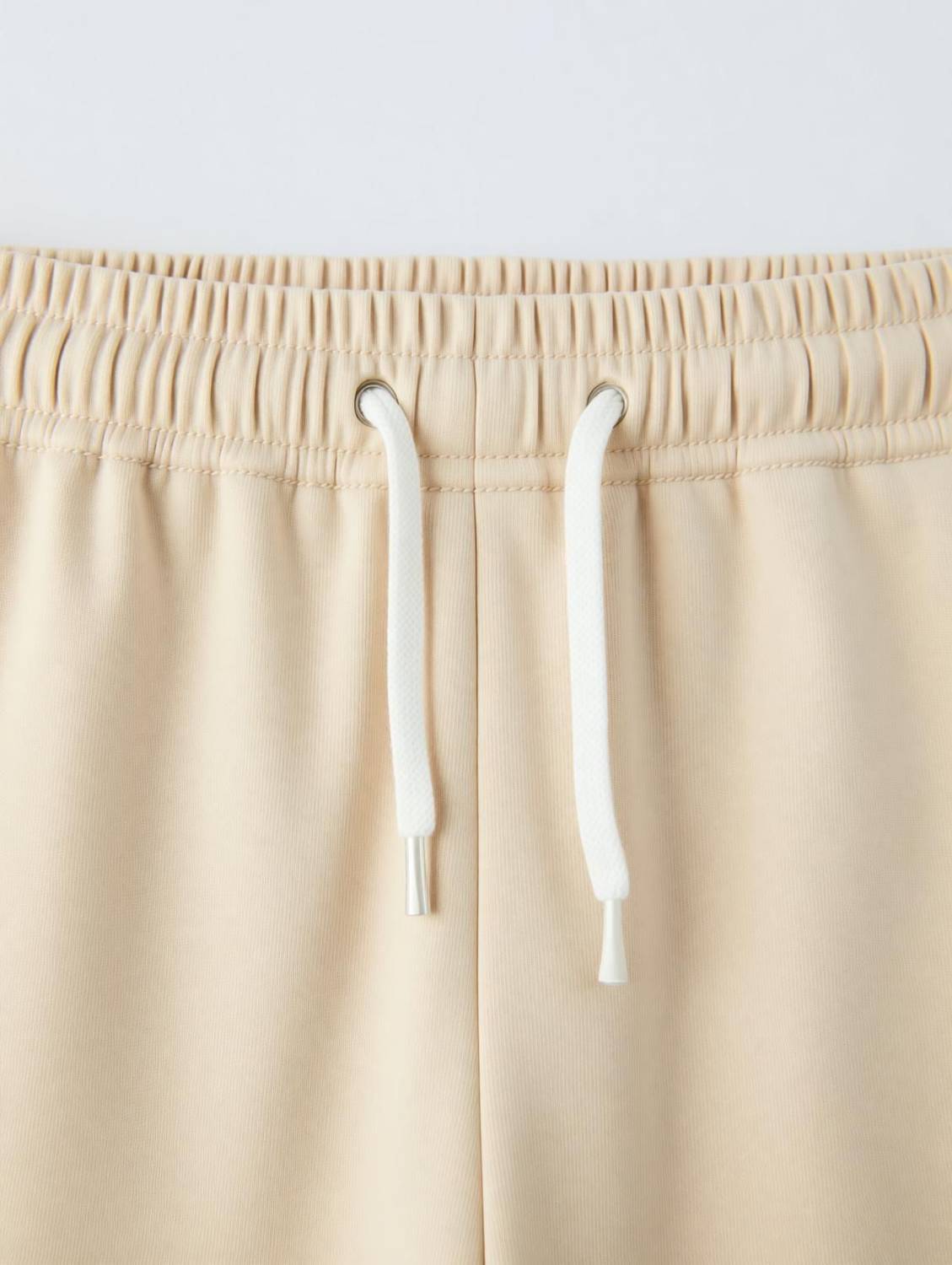 INDICLUB Loose Fit Men Beige Trousers - Image 4