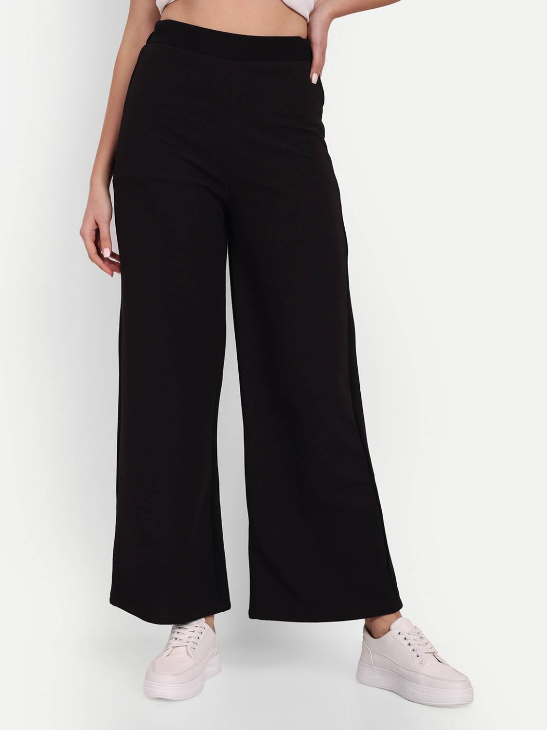 Broadstar Relaxed Women Black Trousers