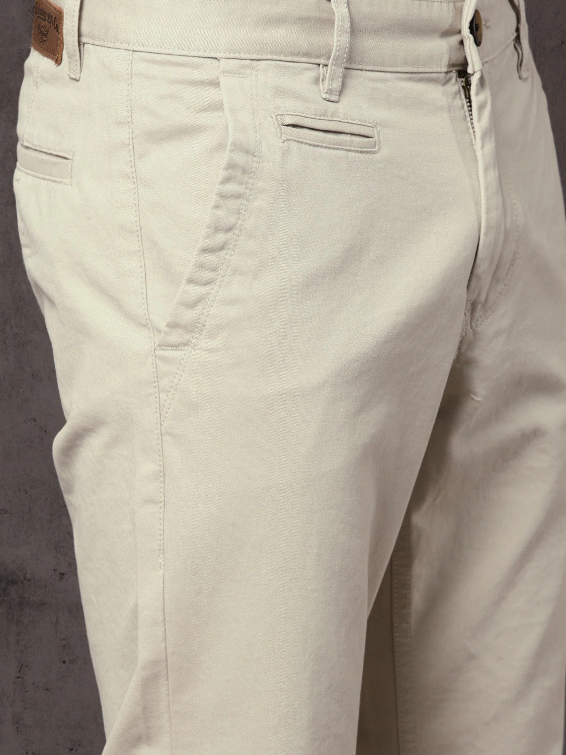 Image of Roadster Regular Fit Men Beige Trousers