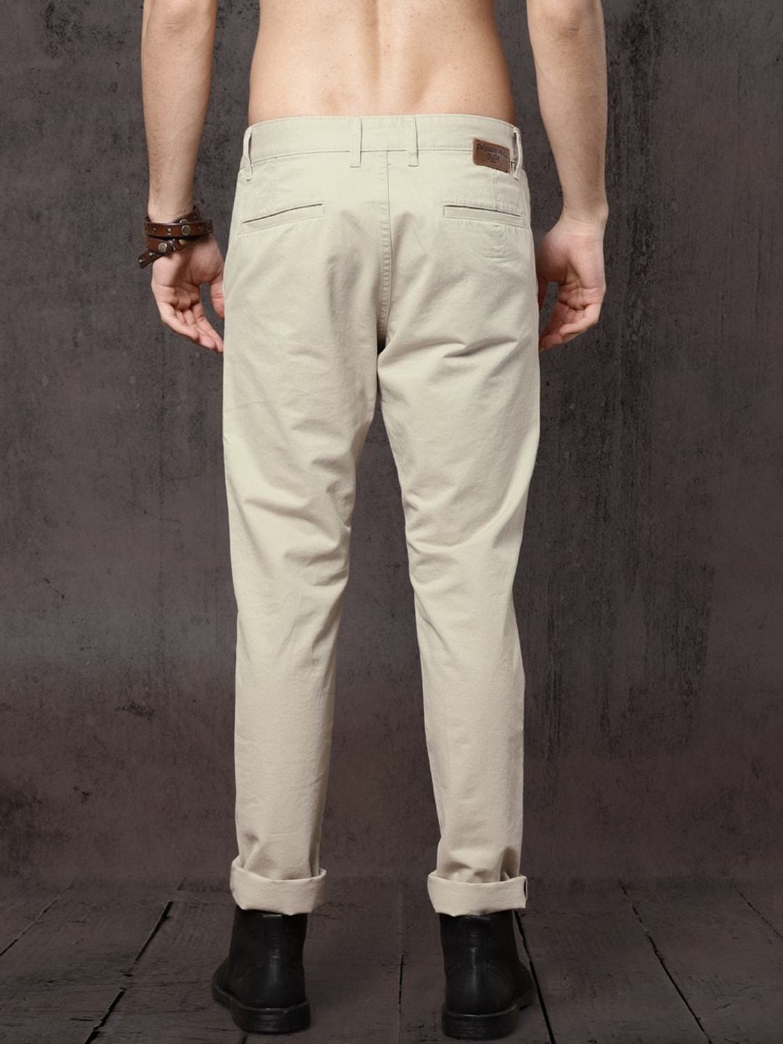Image of Roadster Regular Fit Men Beige Trousers