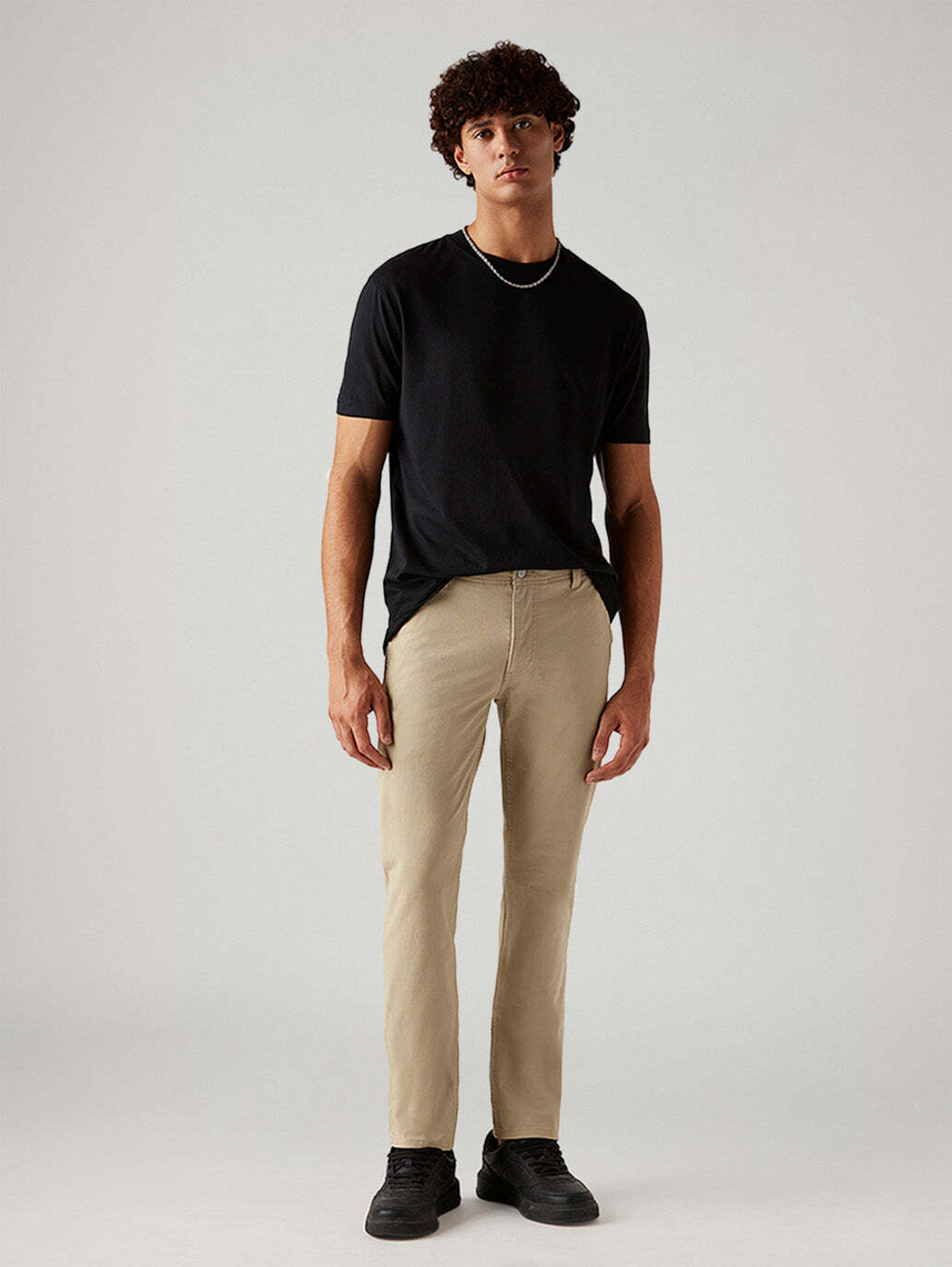 Image of LEVI'S Slim Fit Men Beige Trousers