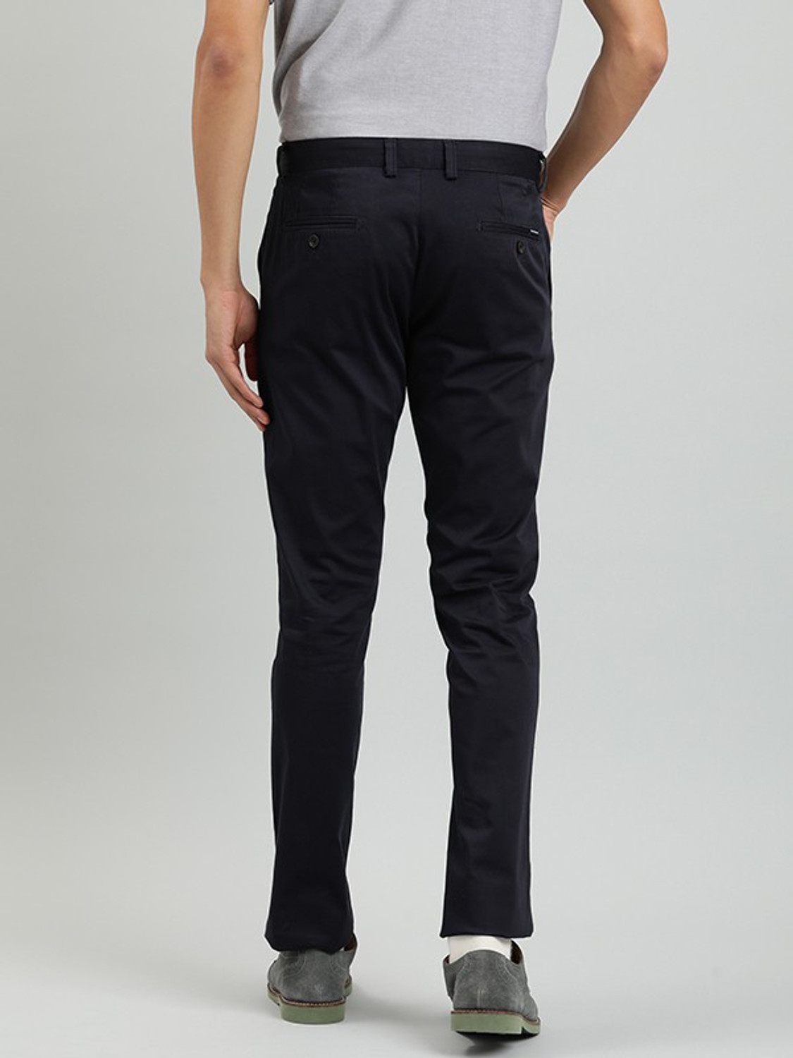 Image of INDIAN TERRAIN Slim Fit Men Blue Trousers