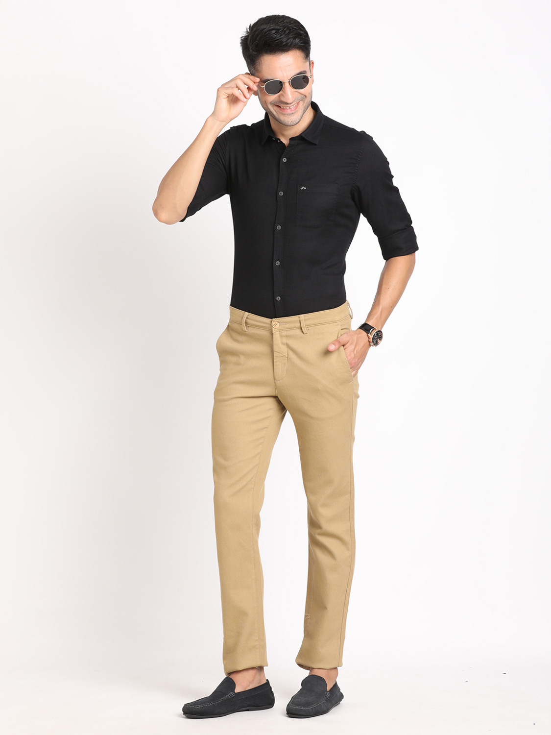 Image of TURTLE Skinny Fit Men Beige Trousers