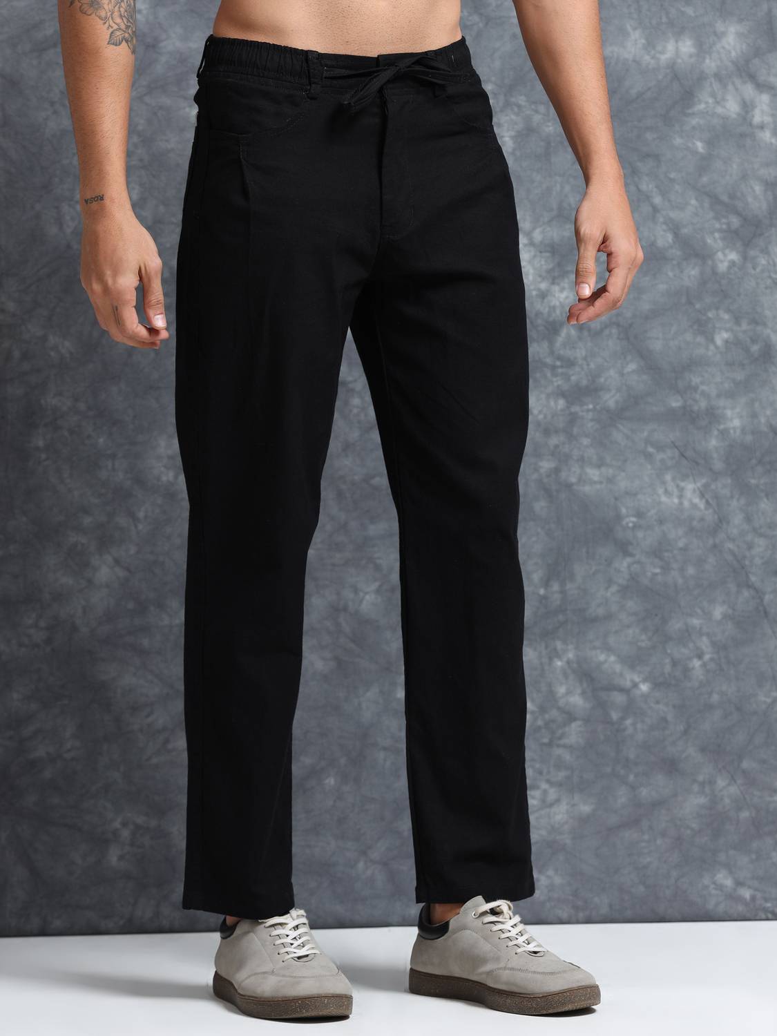 Bellaciao Men Black Relaxed Trousers - Image 4
