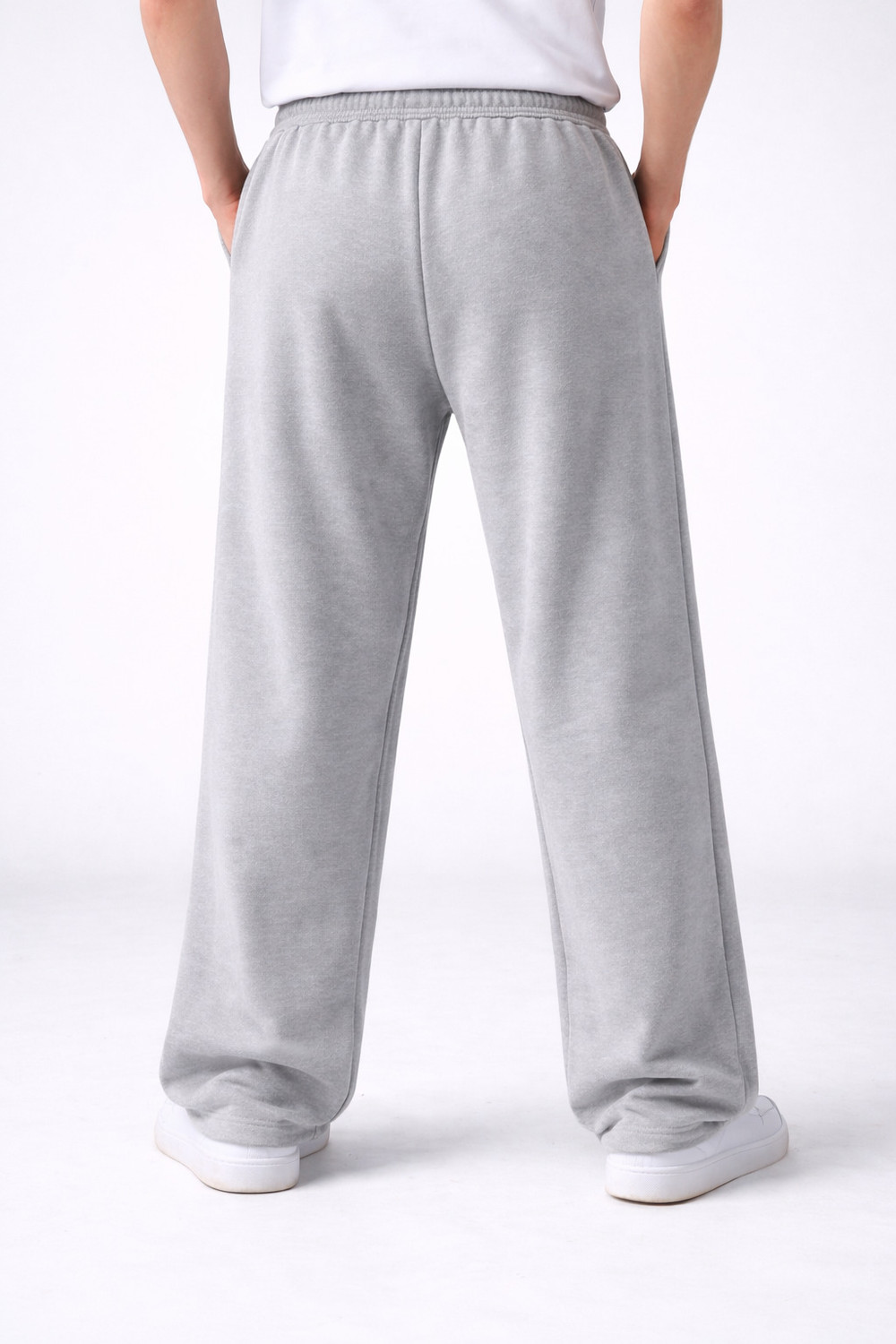 Image of HUSTLEWELL Loose Fit Men Grey Trousers