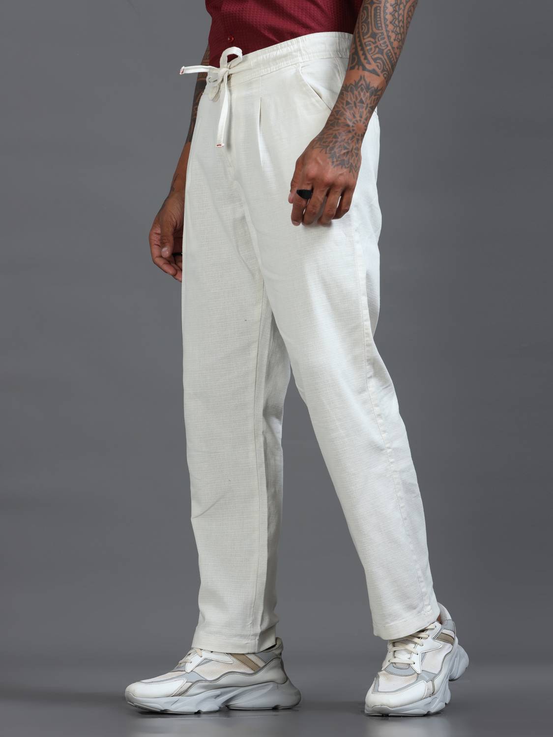 Roadster Relaxed Men White Trousers - Image 2