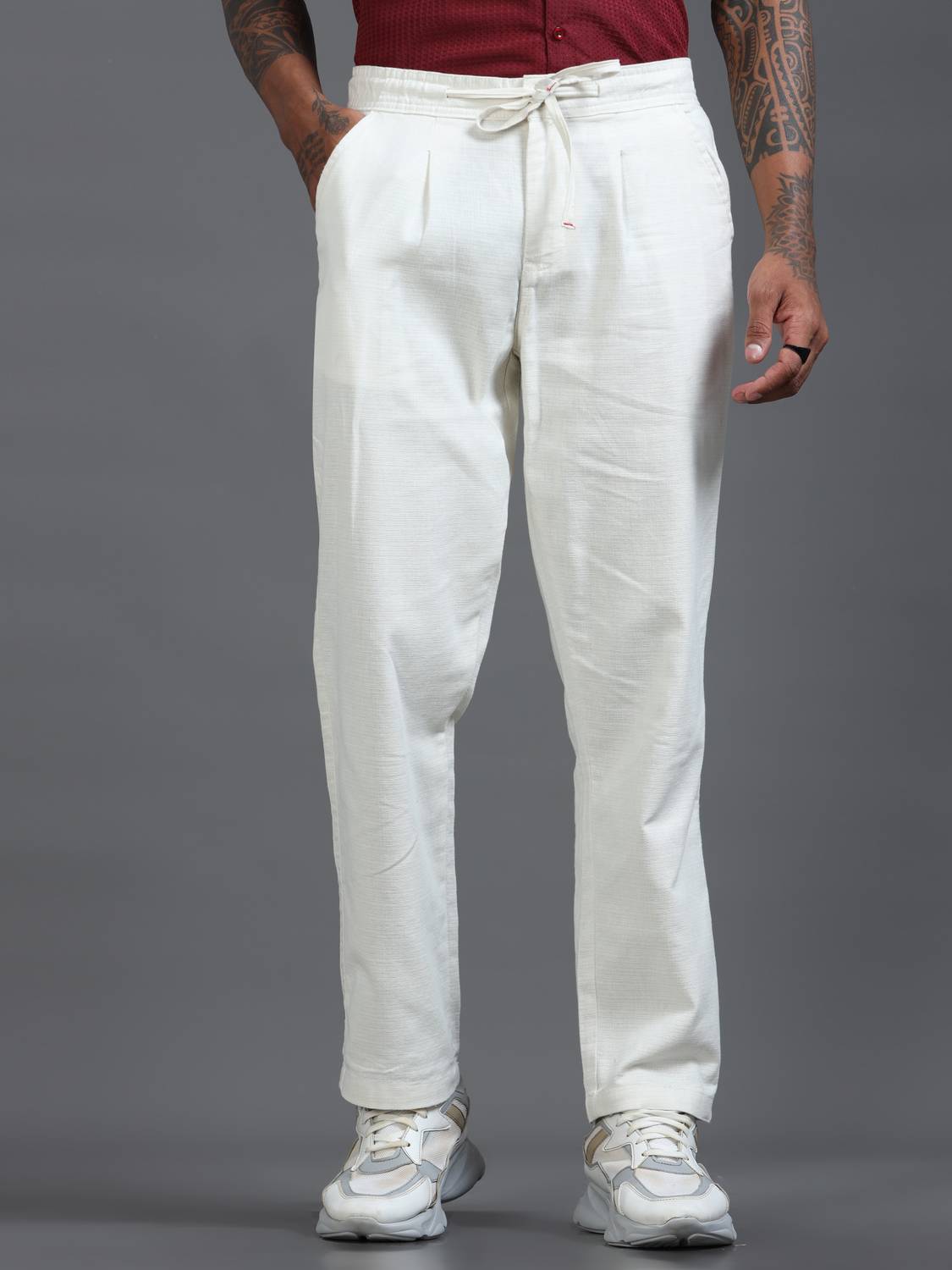 Roadster Relaxed Men White Trousers - Buy Roadster Relaxed Men