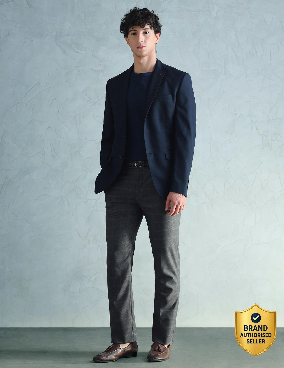 Image of ARROW Men Slim Fit Grey Polyester Trousers