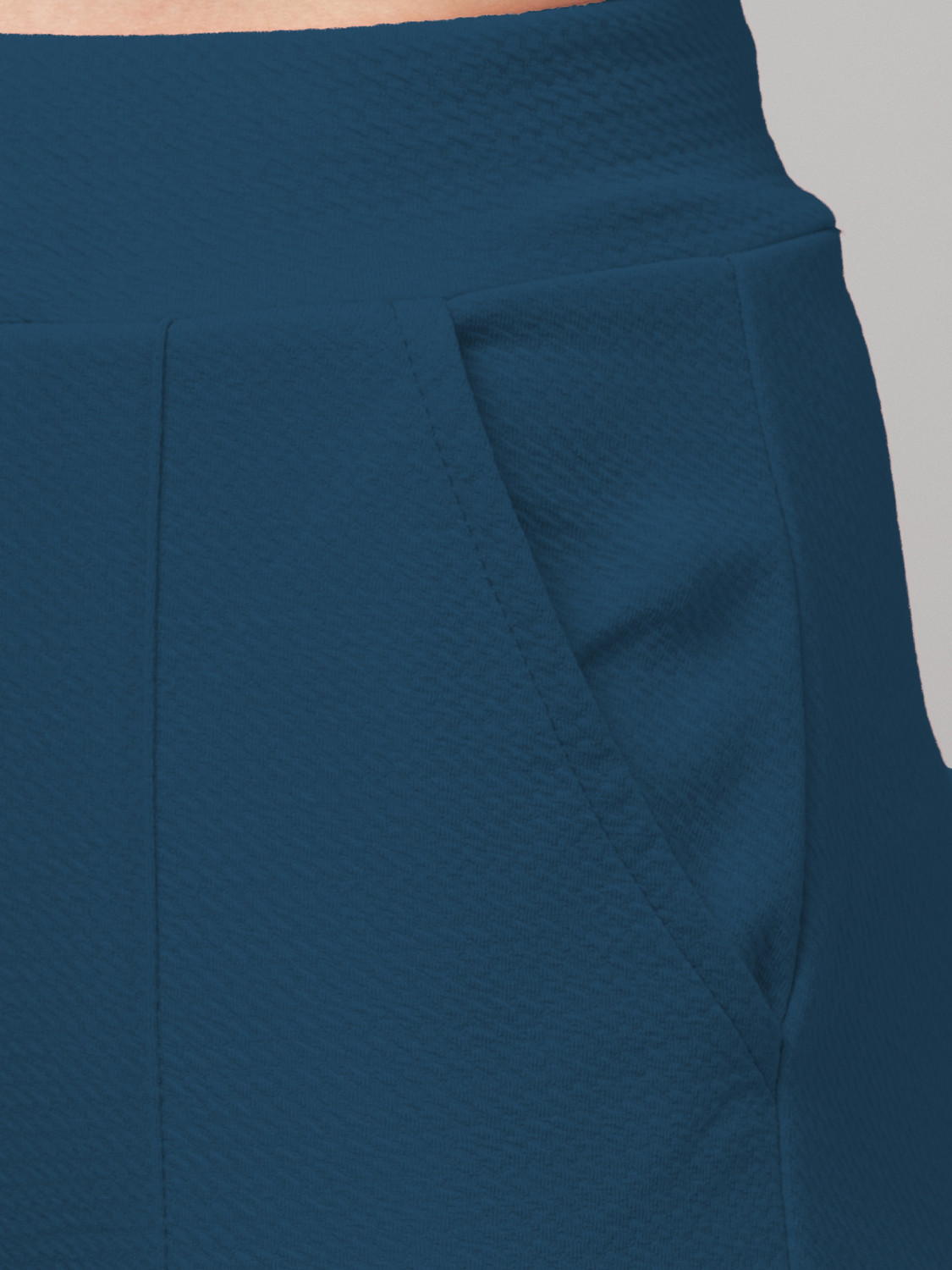Image of NNIFA Relaxed Women Blue Trousers