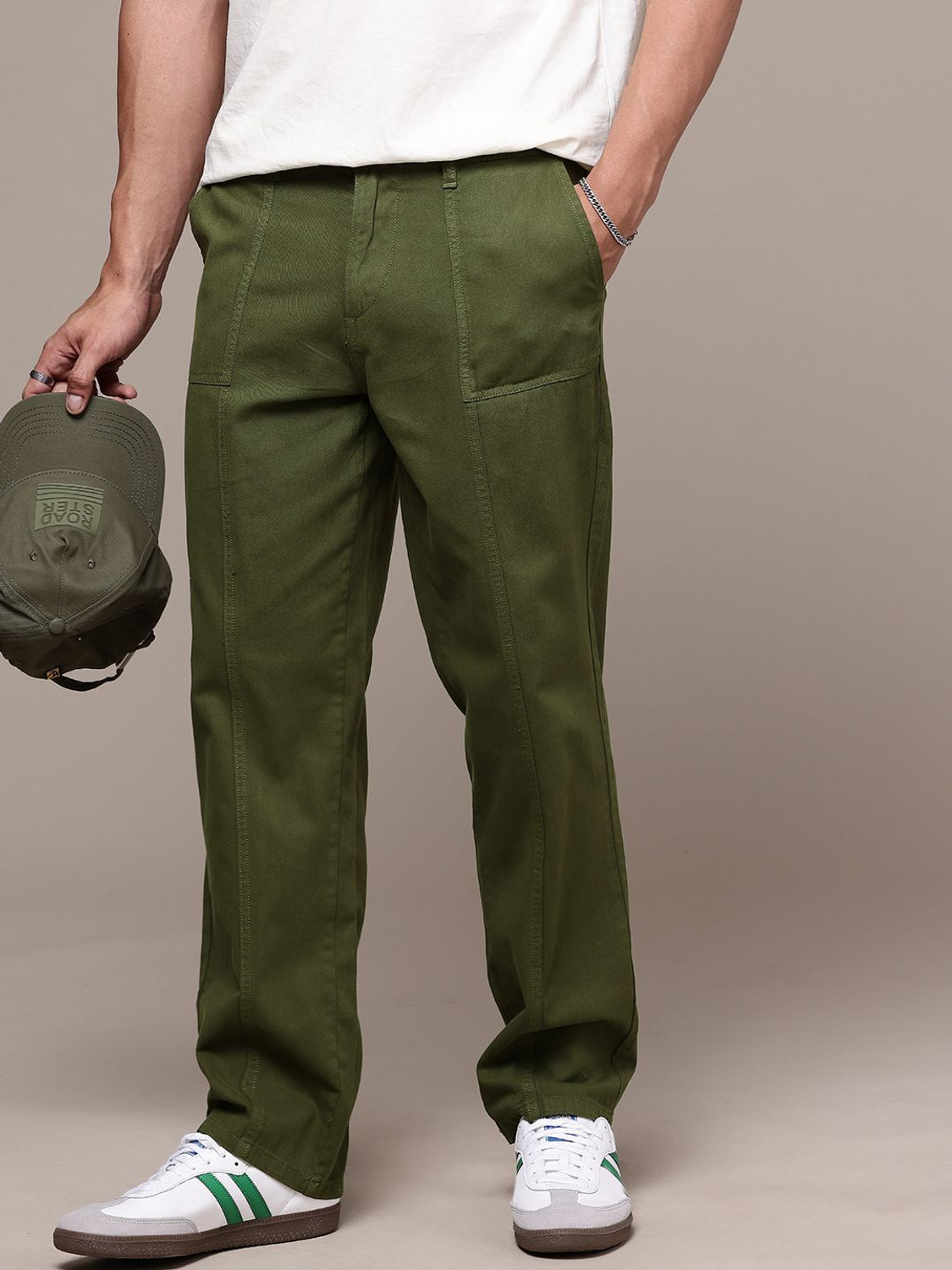 Image of Roadster Loose Fit Men Light Green Trousers