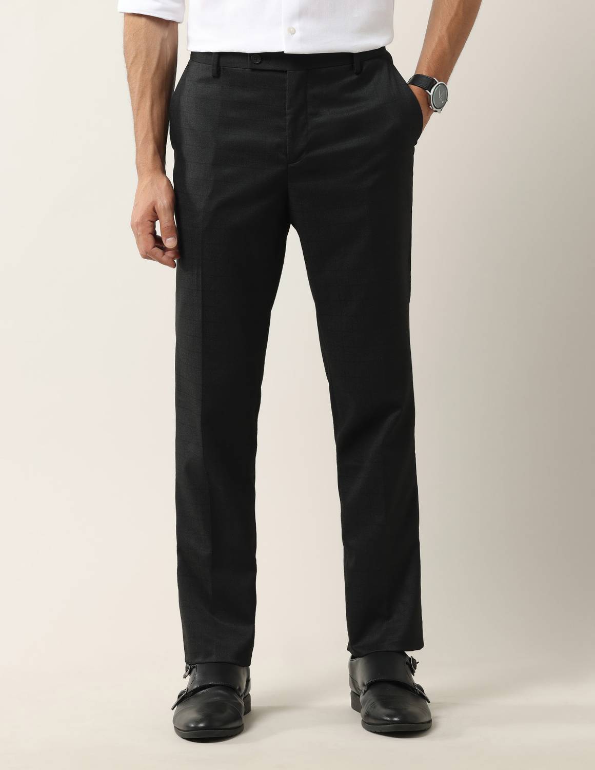 ARROW Tapered Men Black Trousers
