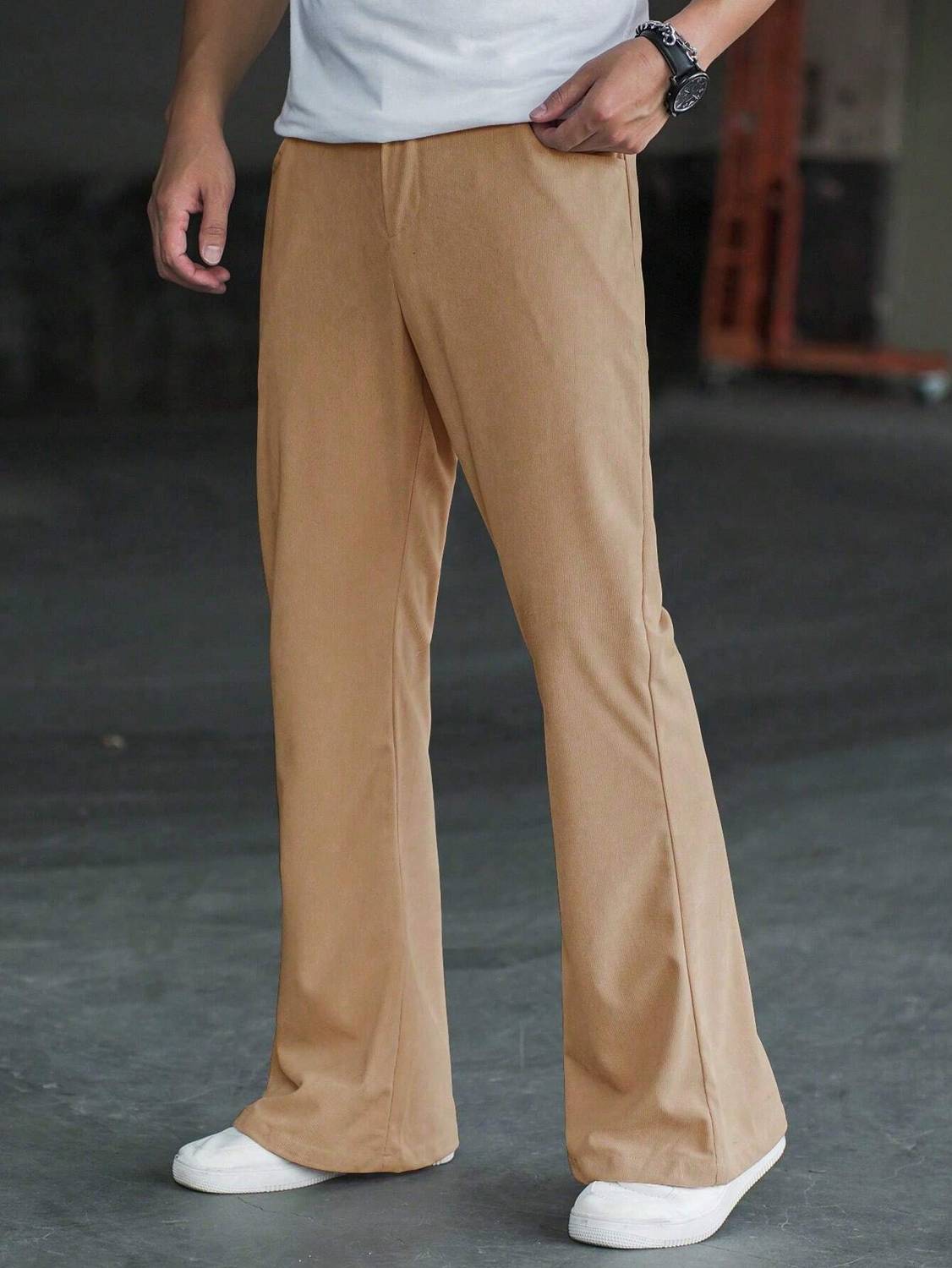 METRONAUT Flared Men Khaki Trousers Green - Image 3