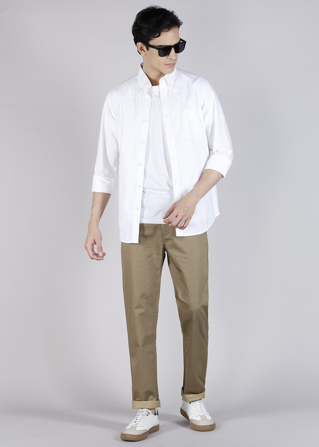 Image of PETER ENGLAND Skinny Fit Men Khaki Trousers