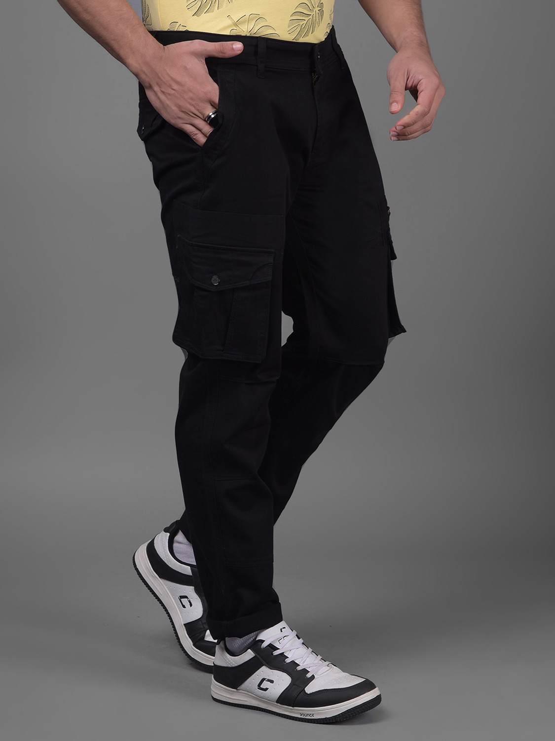 Image of CRIMSOUNE CLUB Slim Fit Men Black Trousers