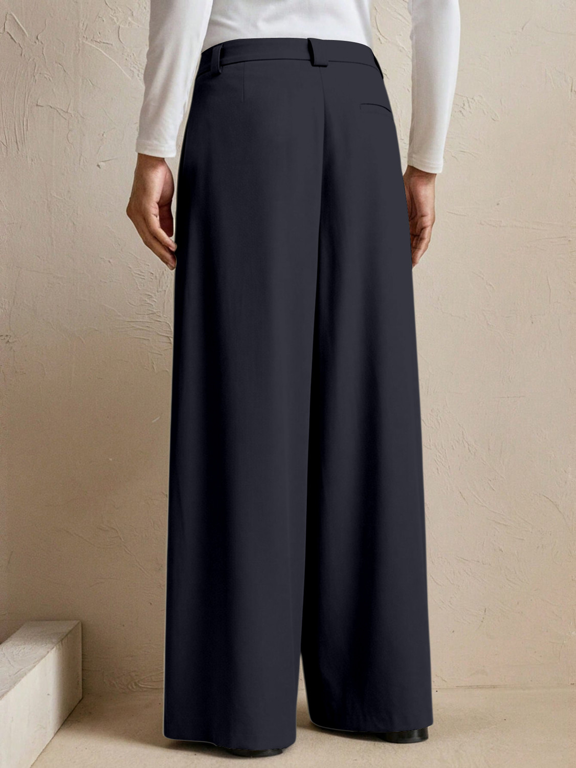 Image of Rajovati Loose Fit Men Grey Trousers