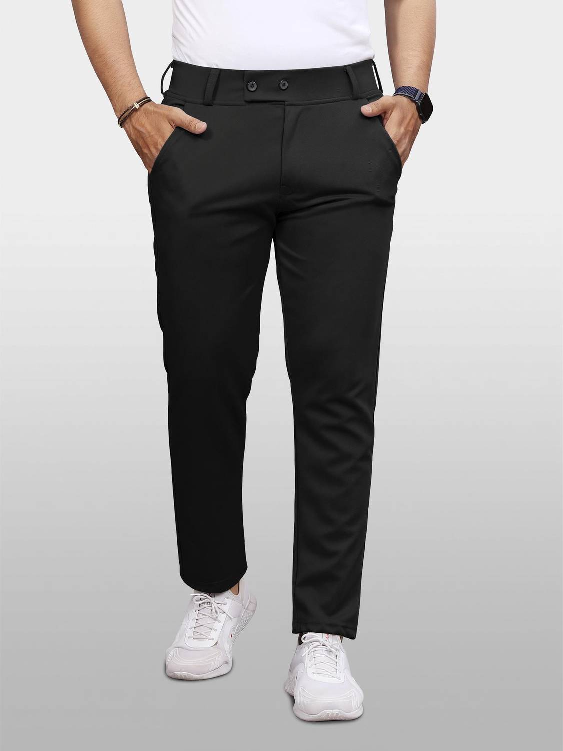 VeBNoR Men Black Regular Fit Trousers - Image 1