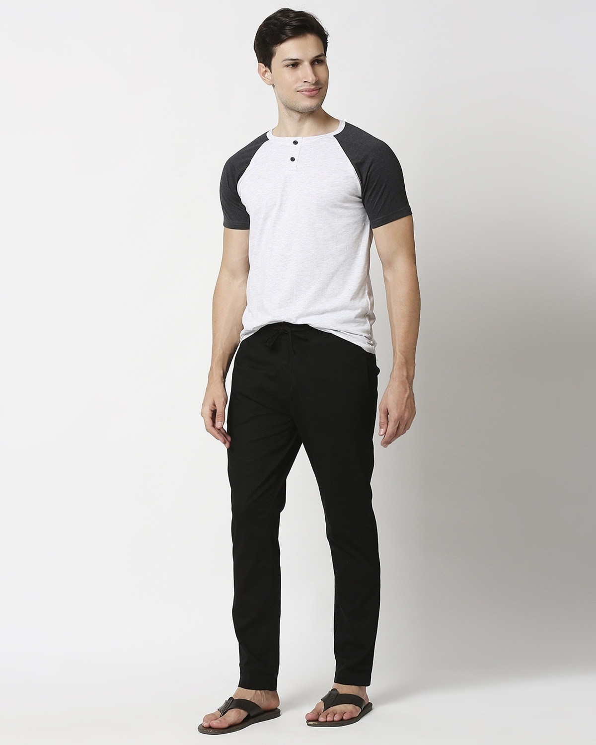 Image of BEWAKOOF Regular Fit Men Black Trousers
