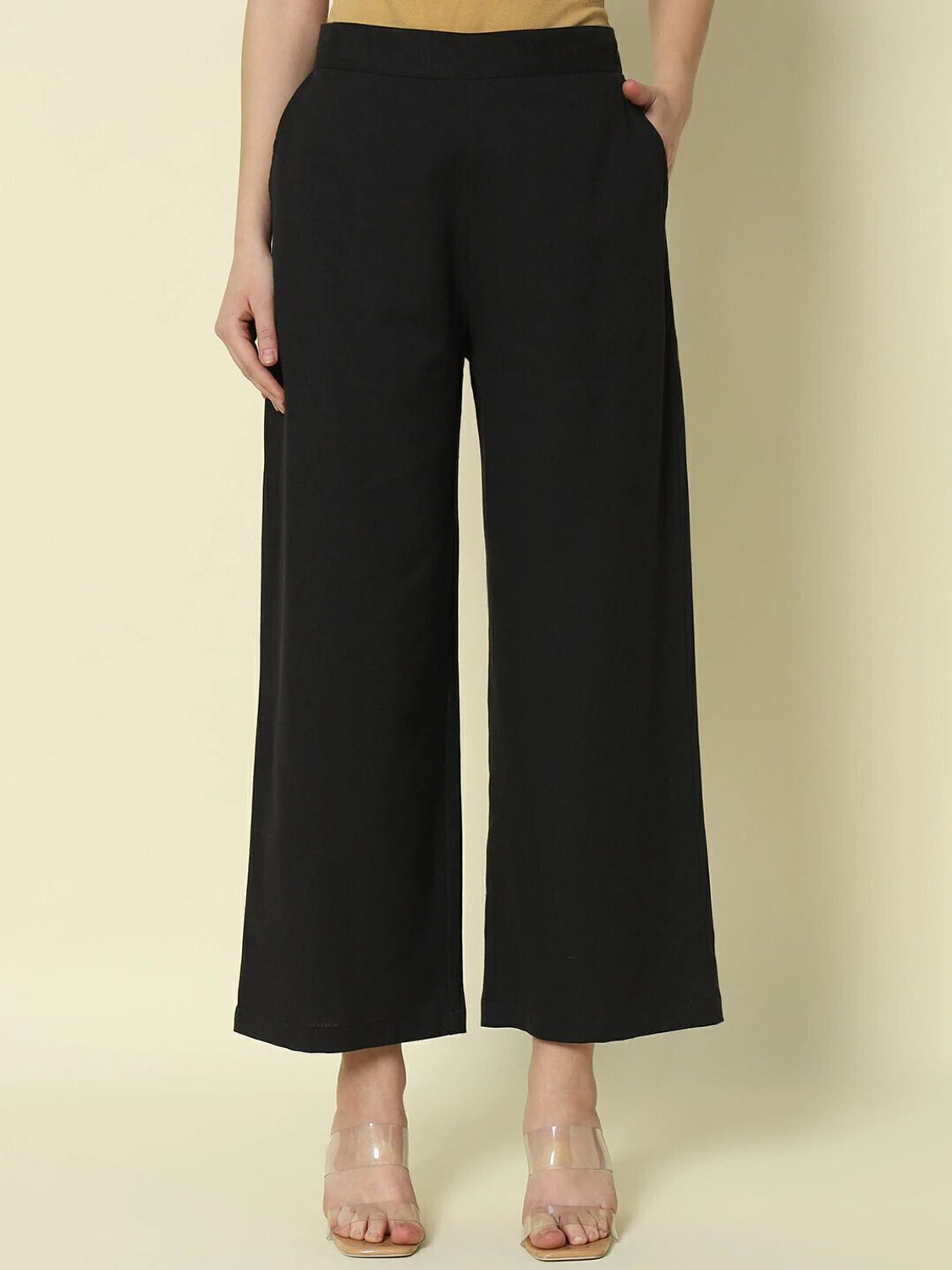 Image of FIORRA Relaxed Women Black Trousers