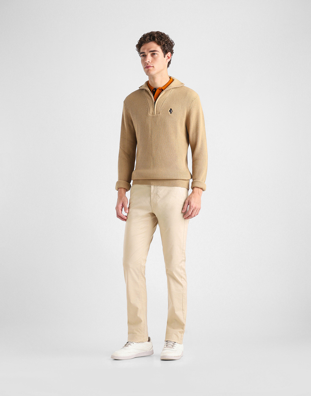 Image of VAN HEUSEN SPORT Men Slim Fit Khaki Cotton Blend Trousers