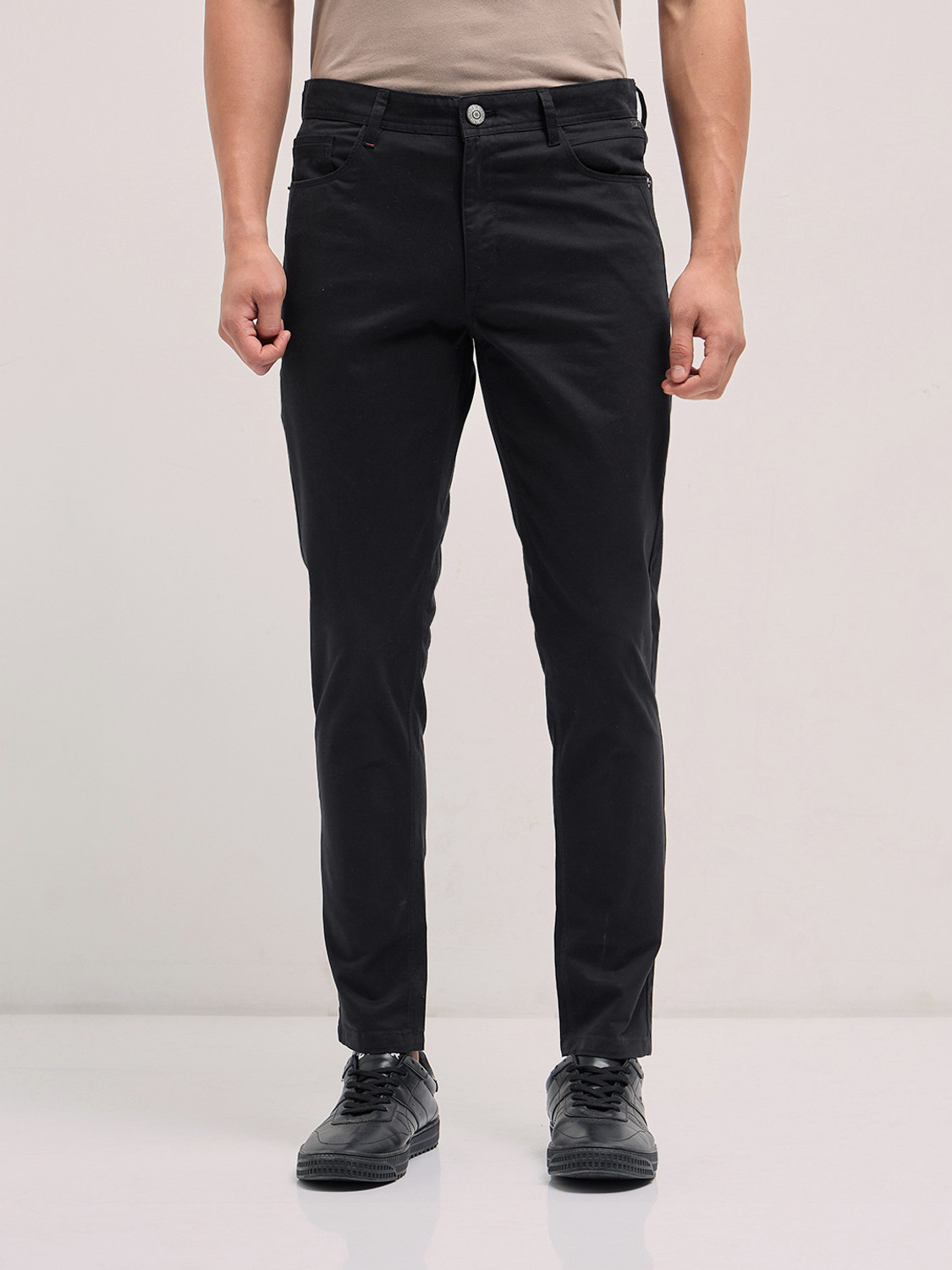 Image of THE BEAR HOUSE Slim Fit Men Black Trousers