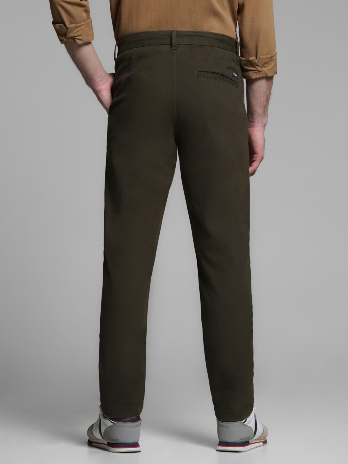 Image of JACK & JONES Regular Fit Men Green Trousers