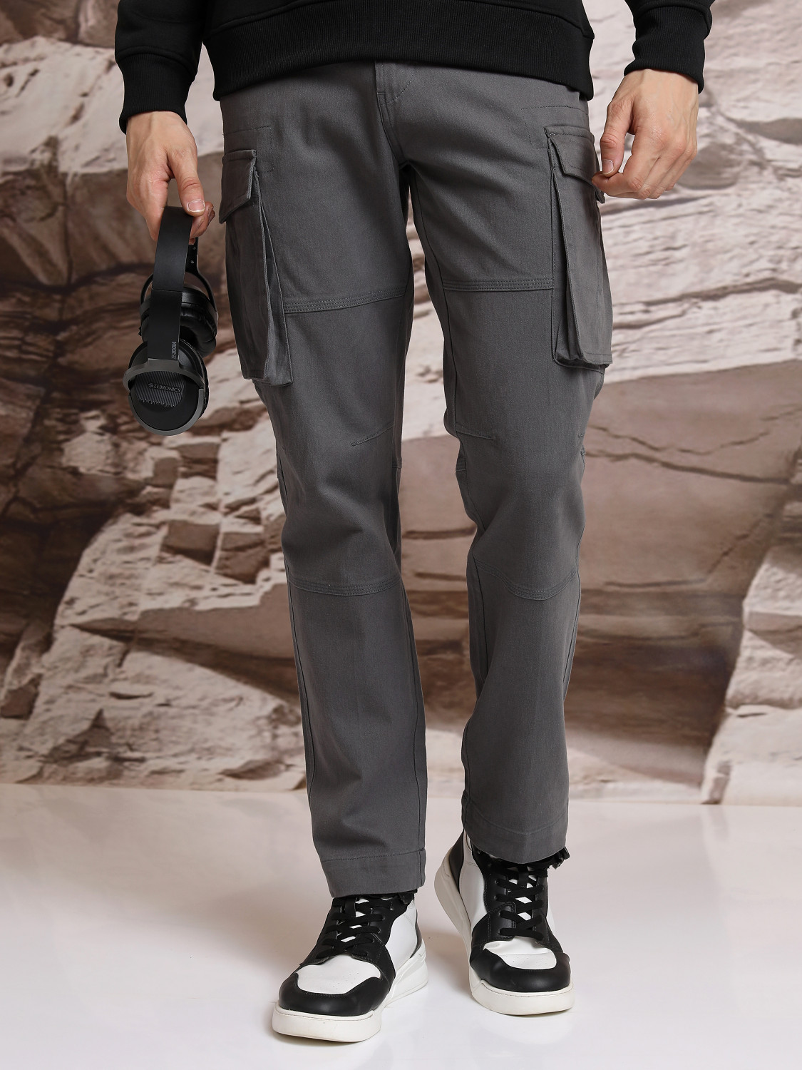 Image of HIGHLANDER Regular Fit Men Grey Trousers