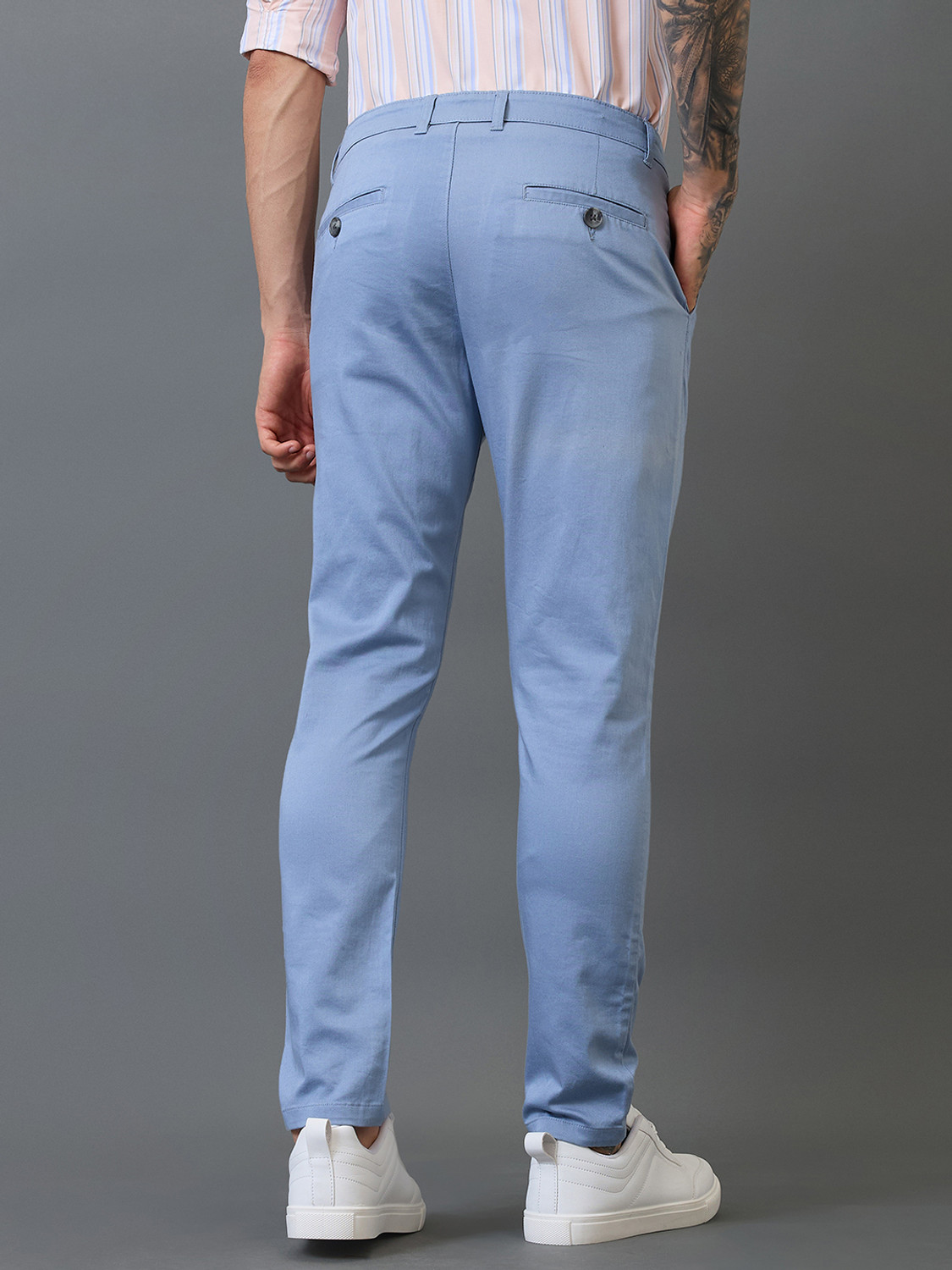 Image of GIORDANO Slim Fit Men Blue Trousers