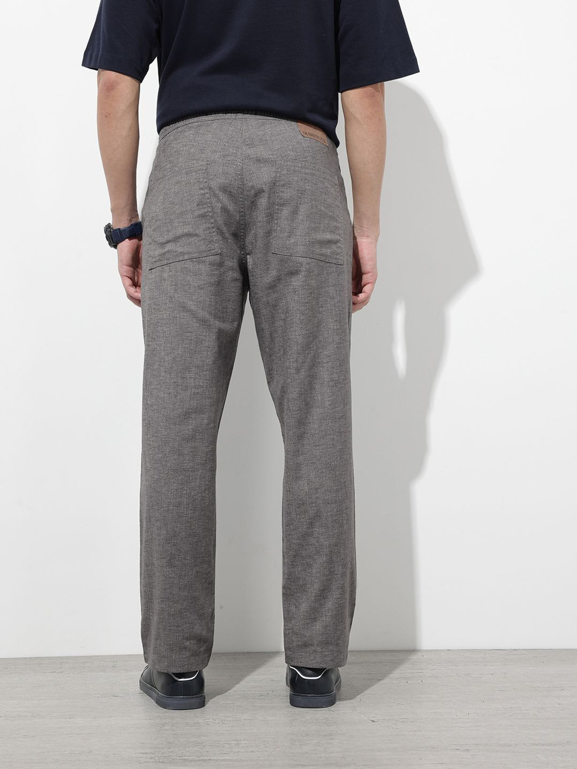 Image of Roadster Regular Fit Men Grey Trousers