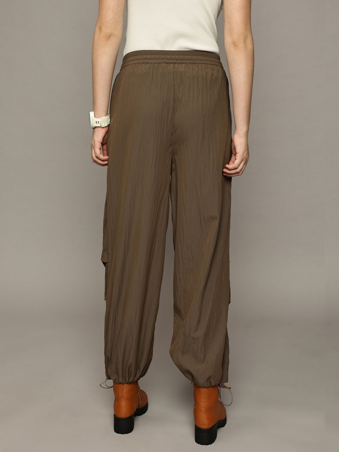 Image of Roadster Regular Fit Men Brown Trousers