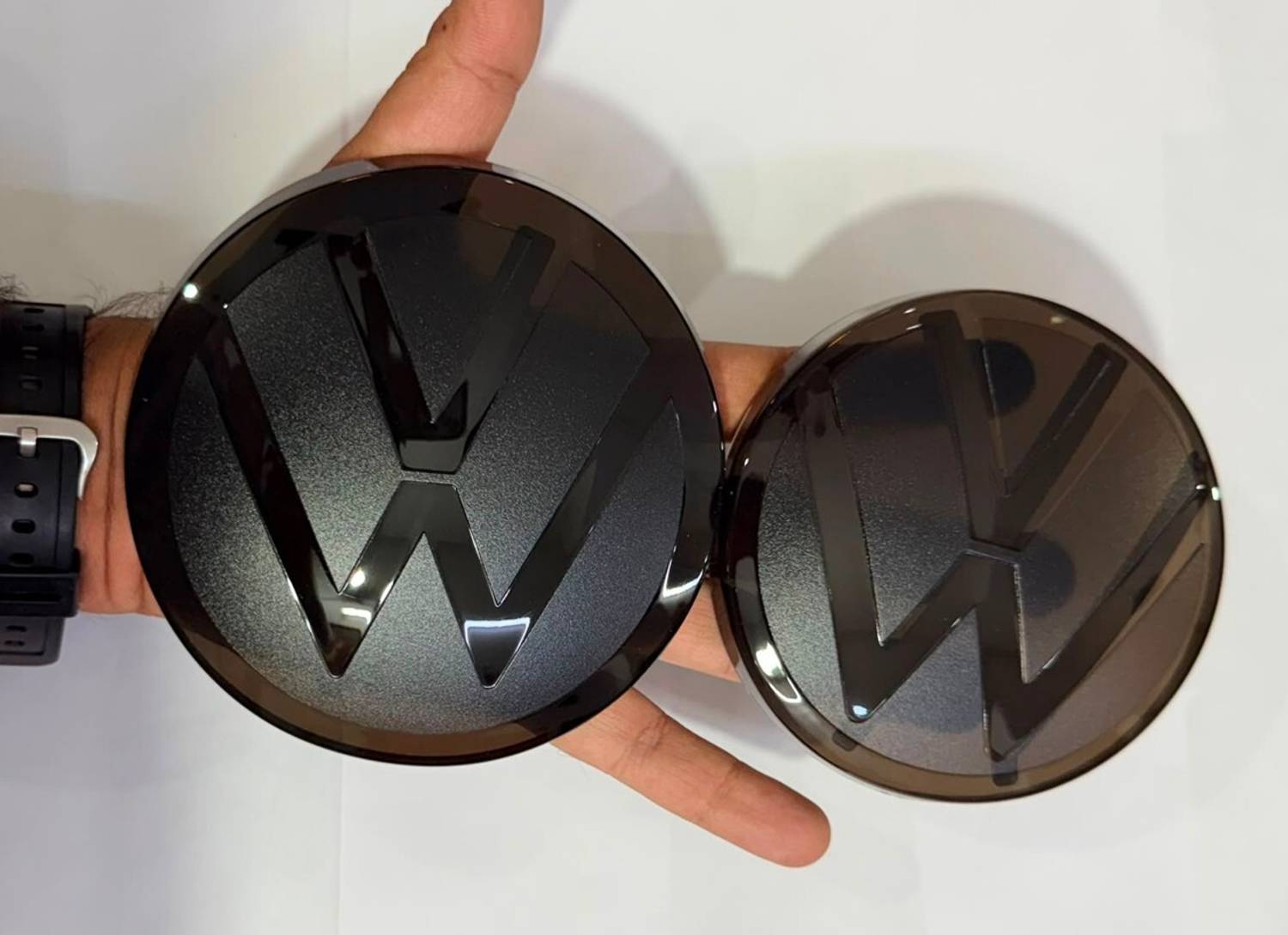 Auto MT Badge Polo V.W Emblem Front & Rear Glass Black 3D Badge Sport Emblem. Turbo Charger