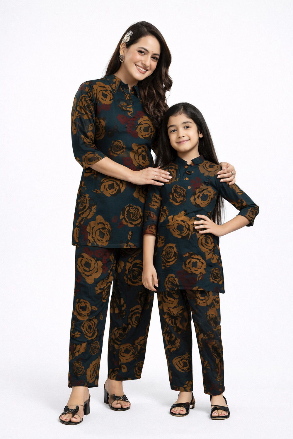 Image of Aabhilasha Printed Mother & Daughter Western Sets Twinning Set