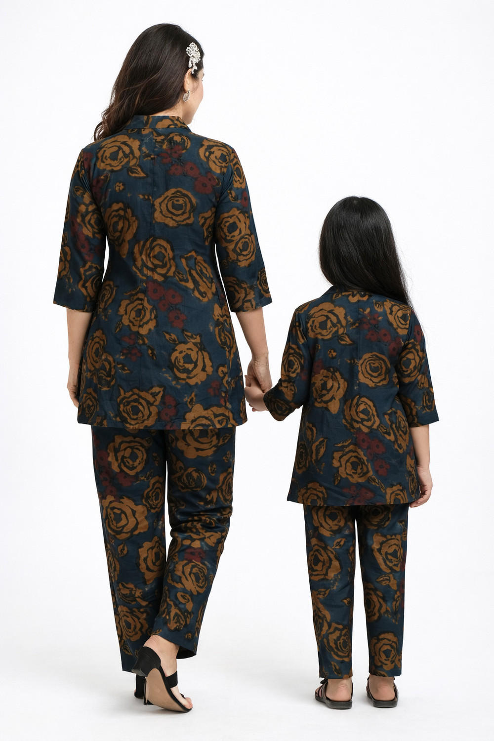 Image of Aabhilasha Printed Mother & Daughter Western Sets Twinning Set