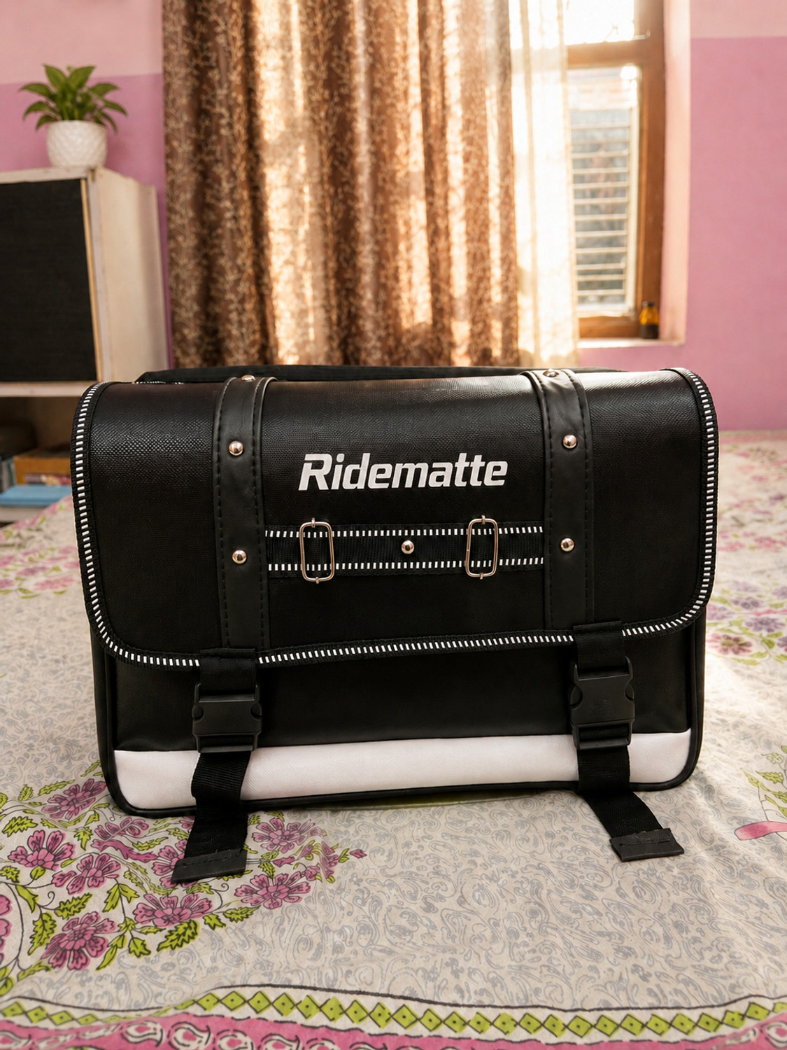 Image of Ridemate Ridematte Moto | Premium Quality | Durable | Amazing Looks | One-side Black Leatherette Motorbike Saddlebag