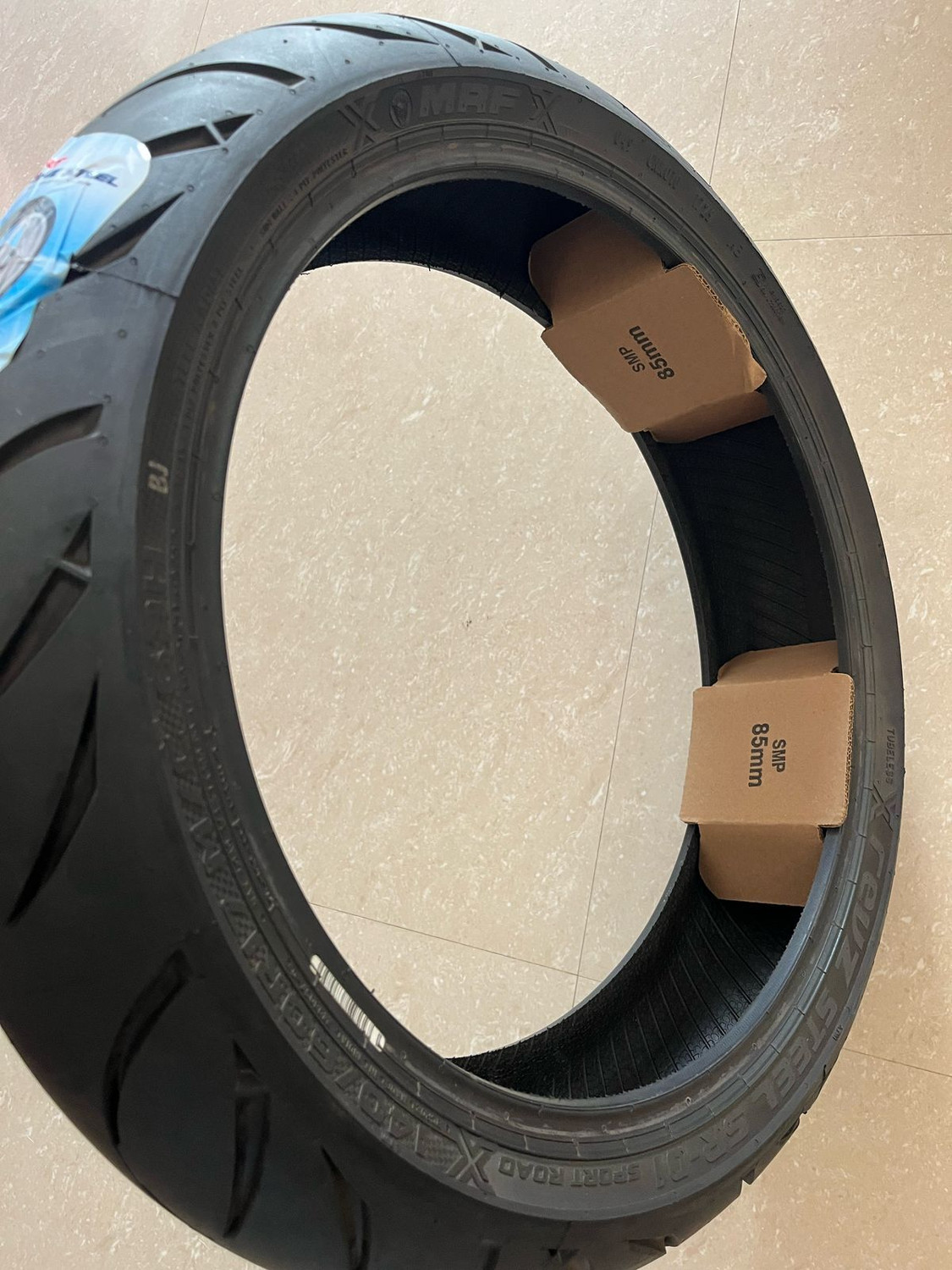 Image of MRF 140 /60R17 M /C 63 H REVZ SR- 01 TL 140 /60R17 REVZ SR -01 TUBE LESS TYRE Rear Two Wheeler Tyre