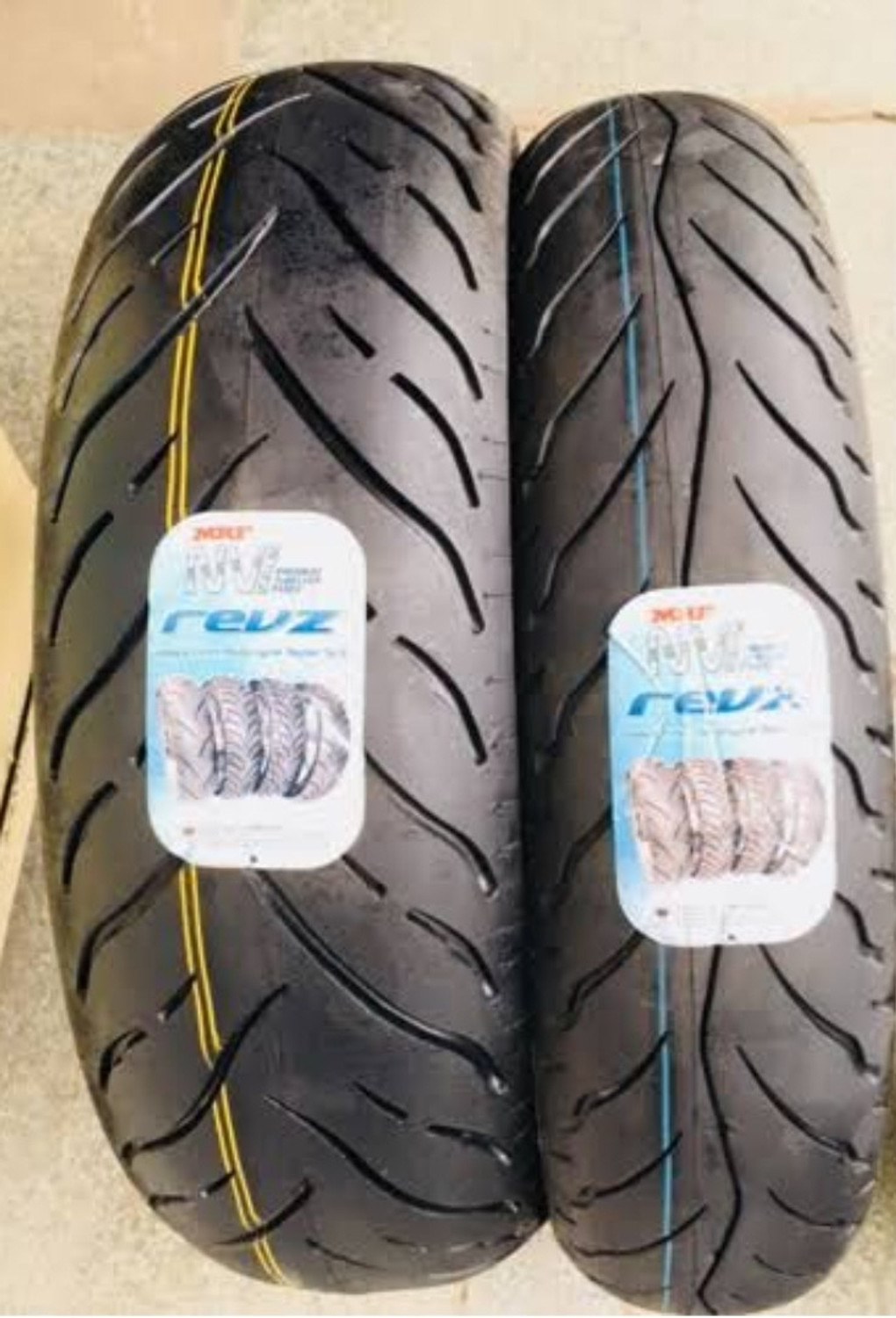 Image of MRF 110 /70-R17 & 150 /60- R17 REVZ FC 1 RADIAL COMBO PACK 2 TYRES ( FRONT & REAR ) REVZ FC 1 RADIAL Front & Rear Two Wheeler Tyre