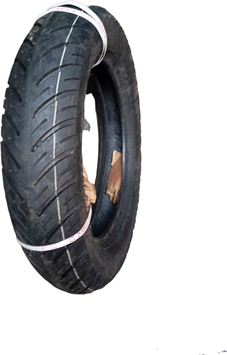 Image of MRF 130 /90 15 130 /90 15 Rear Two Wheeler Tyre